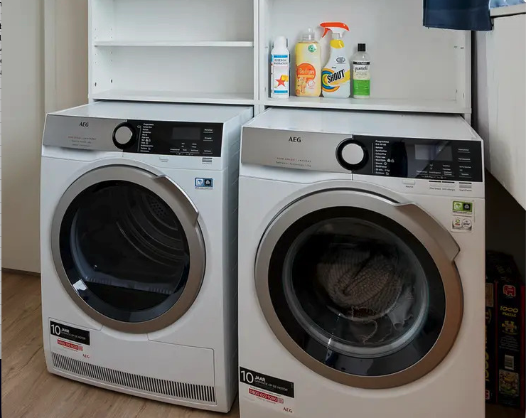 washing machine and dryer
