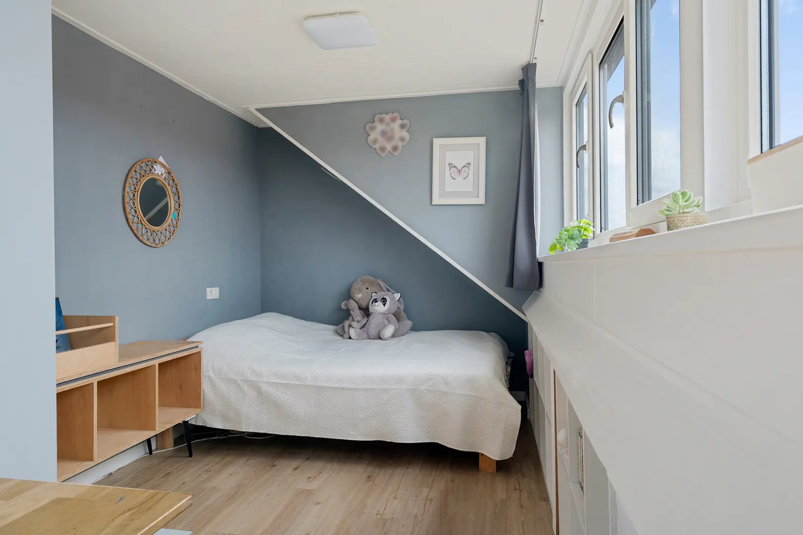 Guest bed (140x200cm)